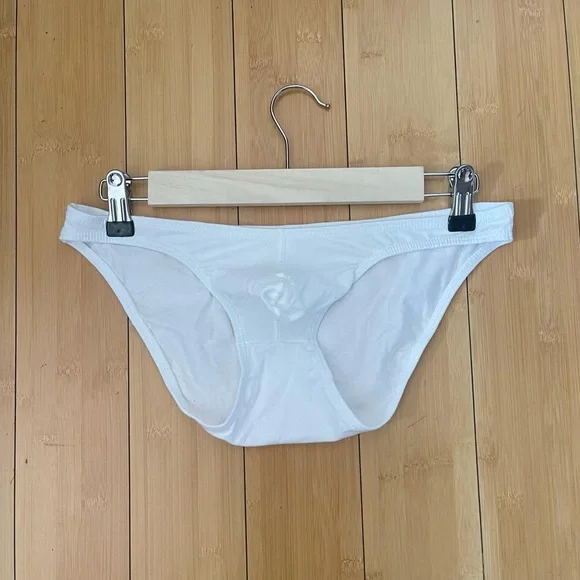 Size 30-32 Bikini Brief - Picture 1 of 4